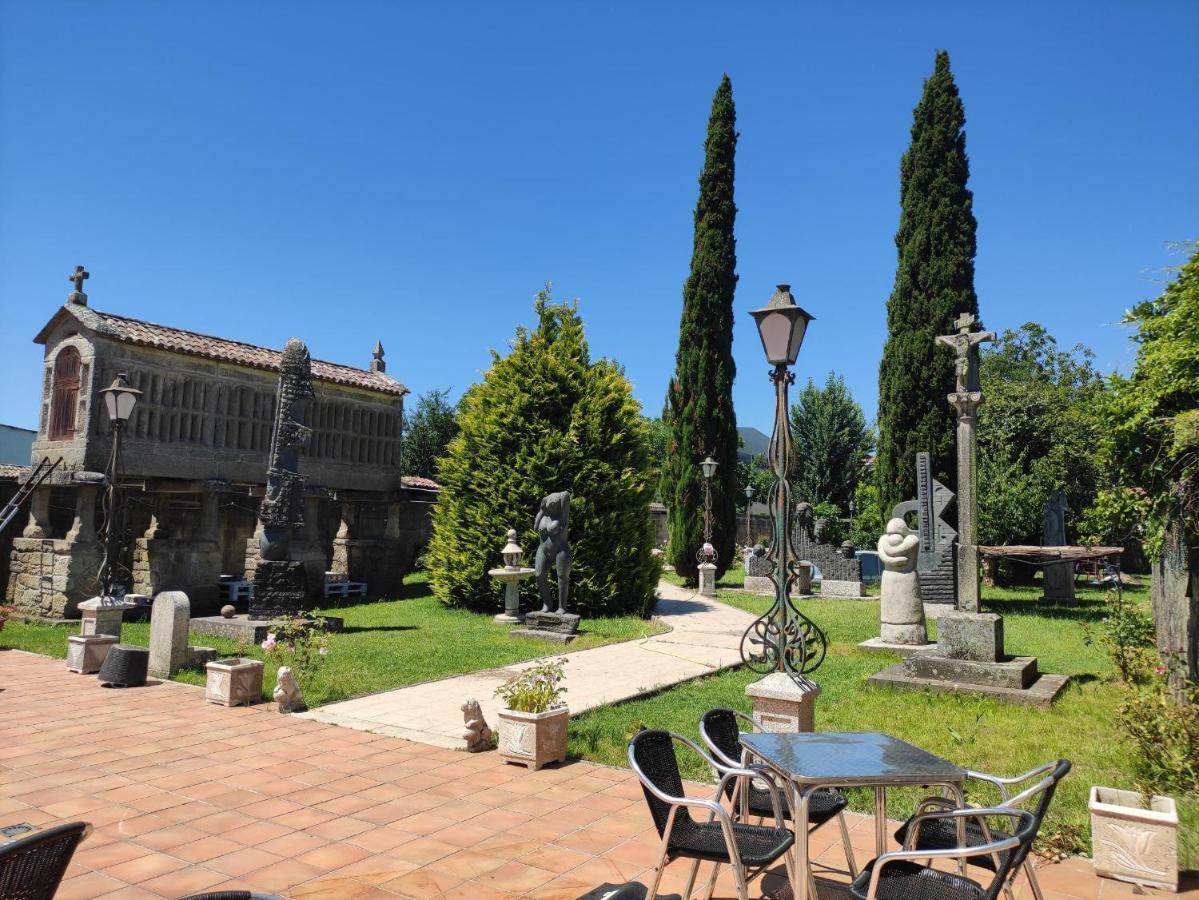 Albergue Villa San Clemente Tui Zewnętrze zdjęcie